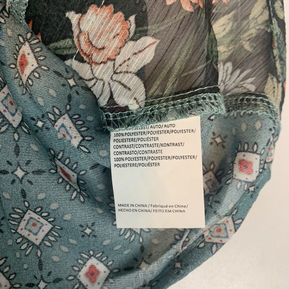 Tiny Anthropologie Shirt Womens Small Wrap Blouse Boho Fairycore‎ Mixed Print S - Picture 7 of 9